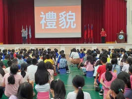 113.10.01 防制藥物濫用、反詐騙暨品德教育宣導:防治藥物濫用、反詐騙暨品德教育宣導15