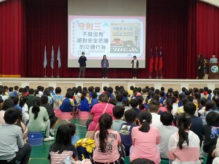 113.10.29 學生自治市交通安全暨友善校園宣導:113.10.29學生自治市交通安全暨友善校園宣導3