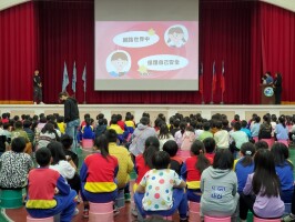 113.12.03 性別平等暨友善校園宣導-網路安全、防治數位網路性別暴力:113.12.03性別平等暨友善校園宣導-網路安全、防治數位網路性別暴力5