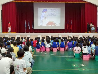 114.05.06 孝親感恩暨品德教育宣導:114.05.06孝親感恩暨品德教育宣導5