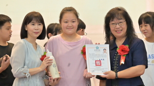 1140617畢業典禮:DSC_4389